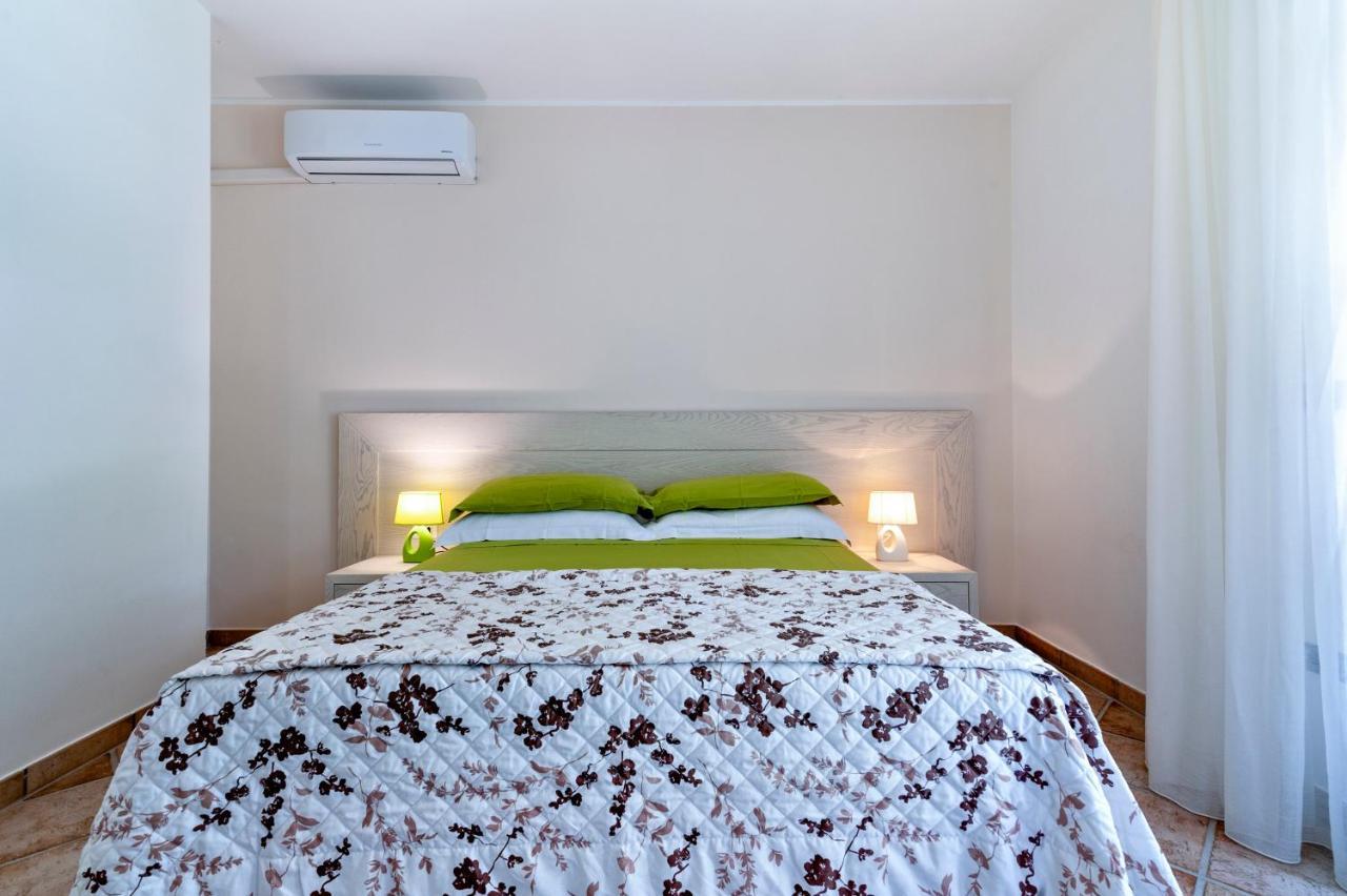 Olive Garden House Villa Borgagne Kültér fotó