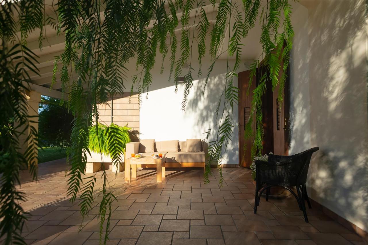 Olive Garden House Villa Borgagne Kültér fotó